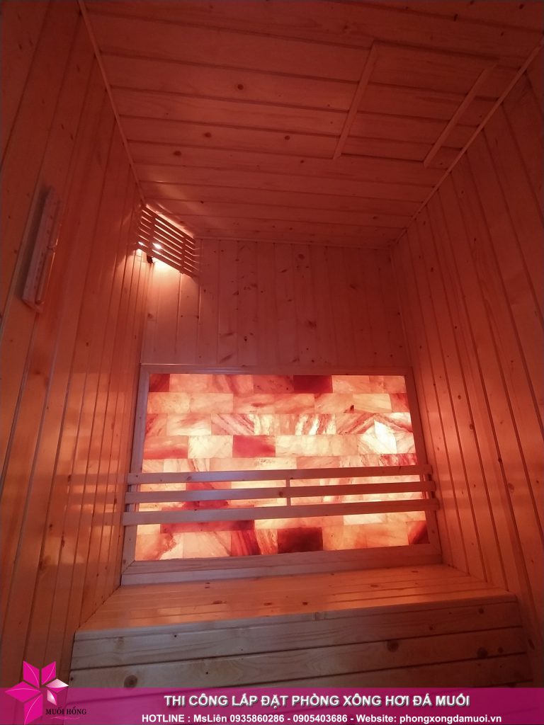 Ban giao phong xong sauna da muoi cho gia dinh chi Phuong 5